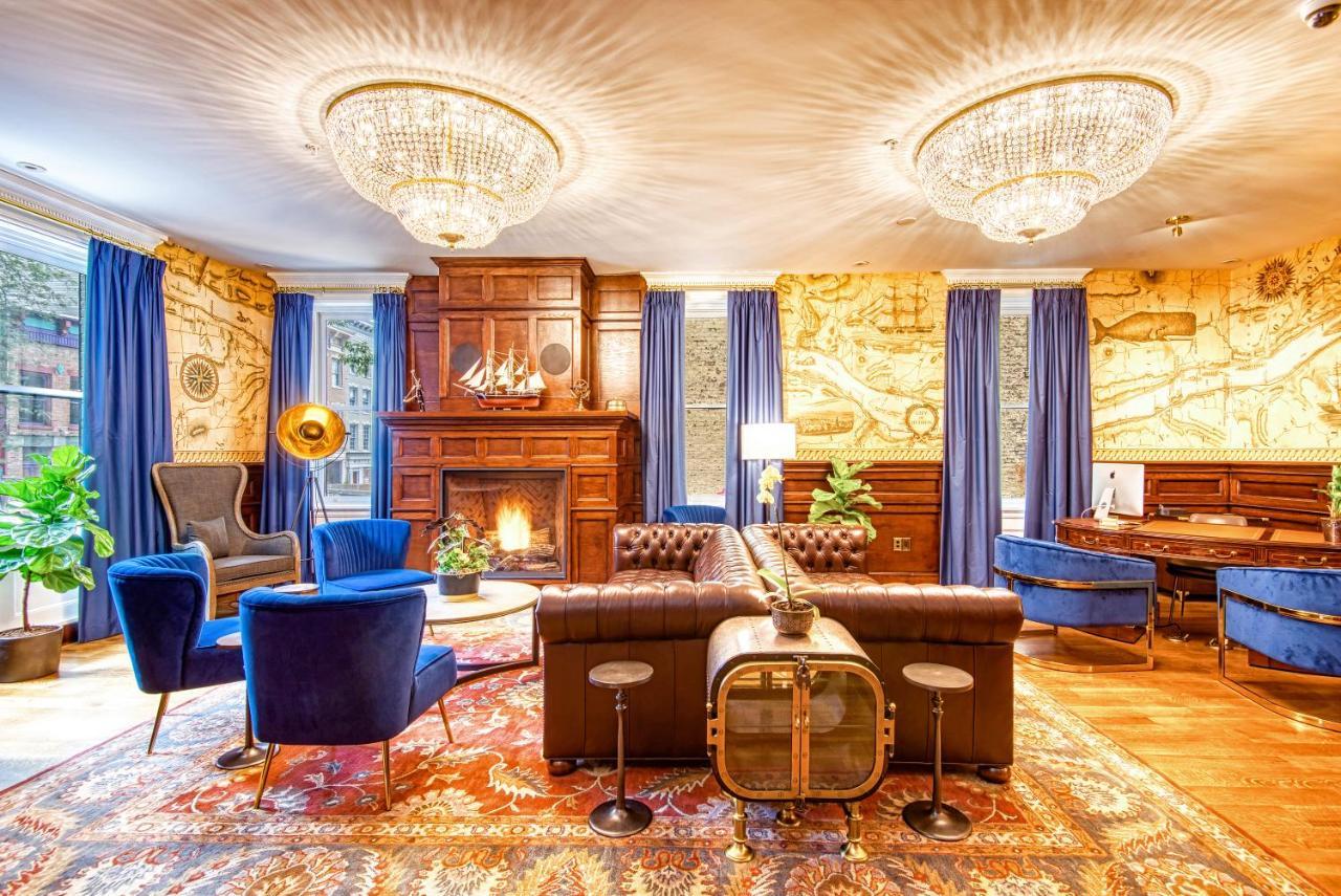 The Hudson Whaler Hotel Bagian luar foto