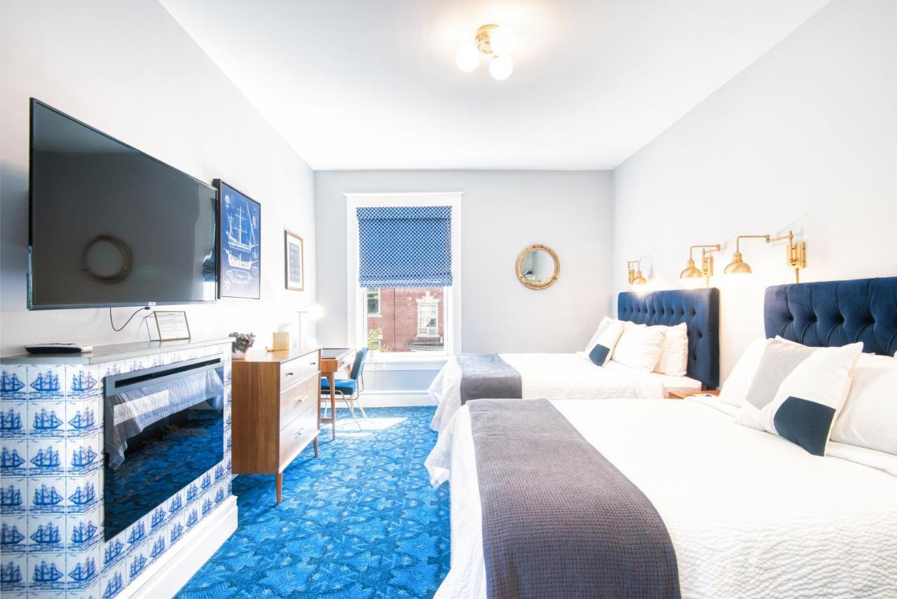 The Hudson Whaler Hotel Bagian luar foto