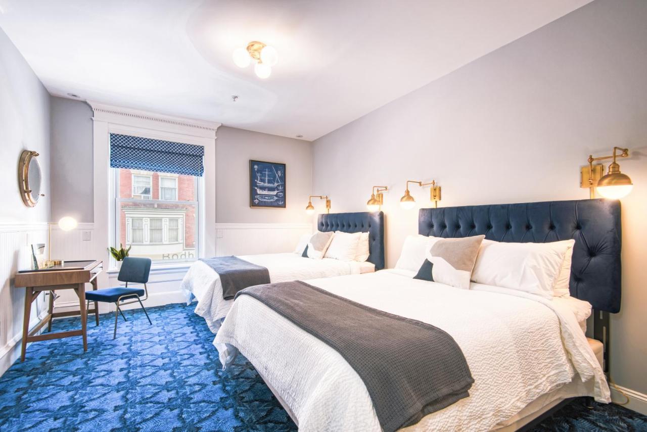The Hudson Whaler Hotel Bagian luar foto